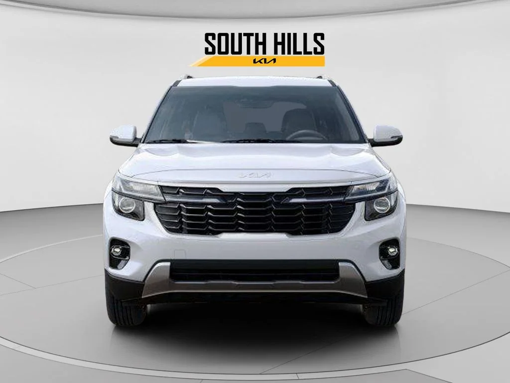 New 2026 White Kia EX image 2