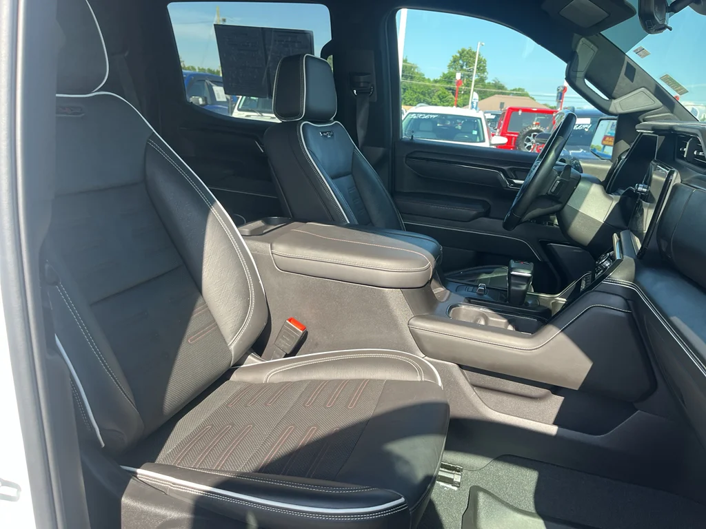 Used 2023 Summit White GMC AT4X image 17