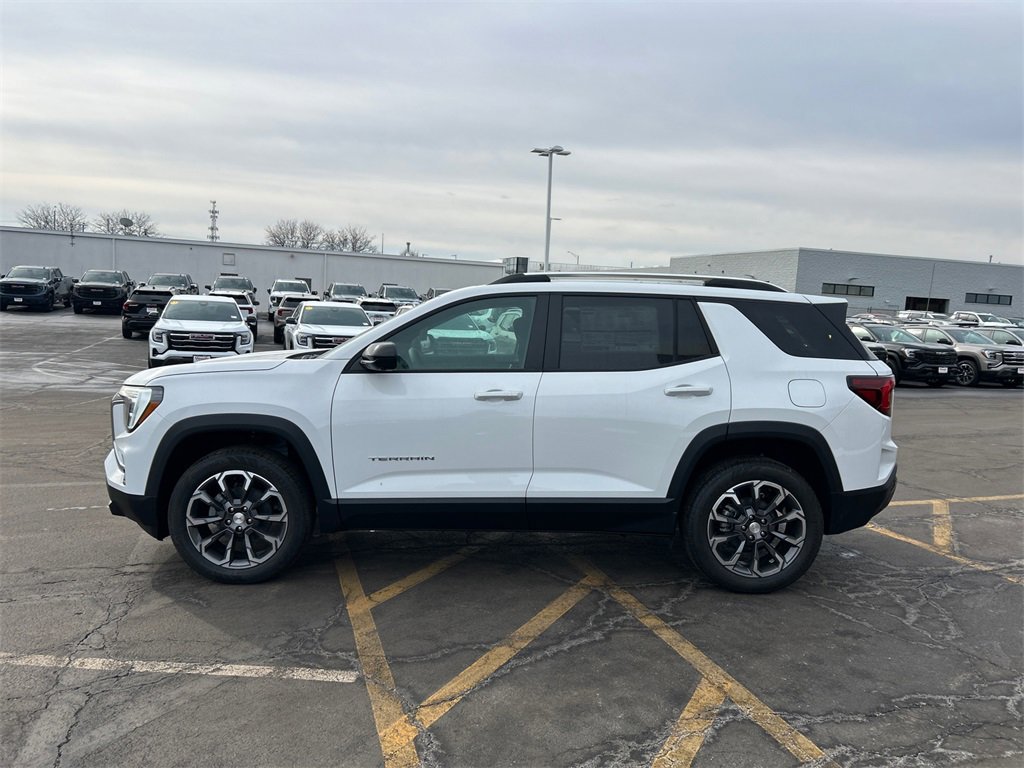 2026 GMC TERRAIN - Image 4