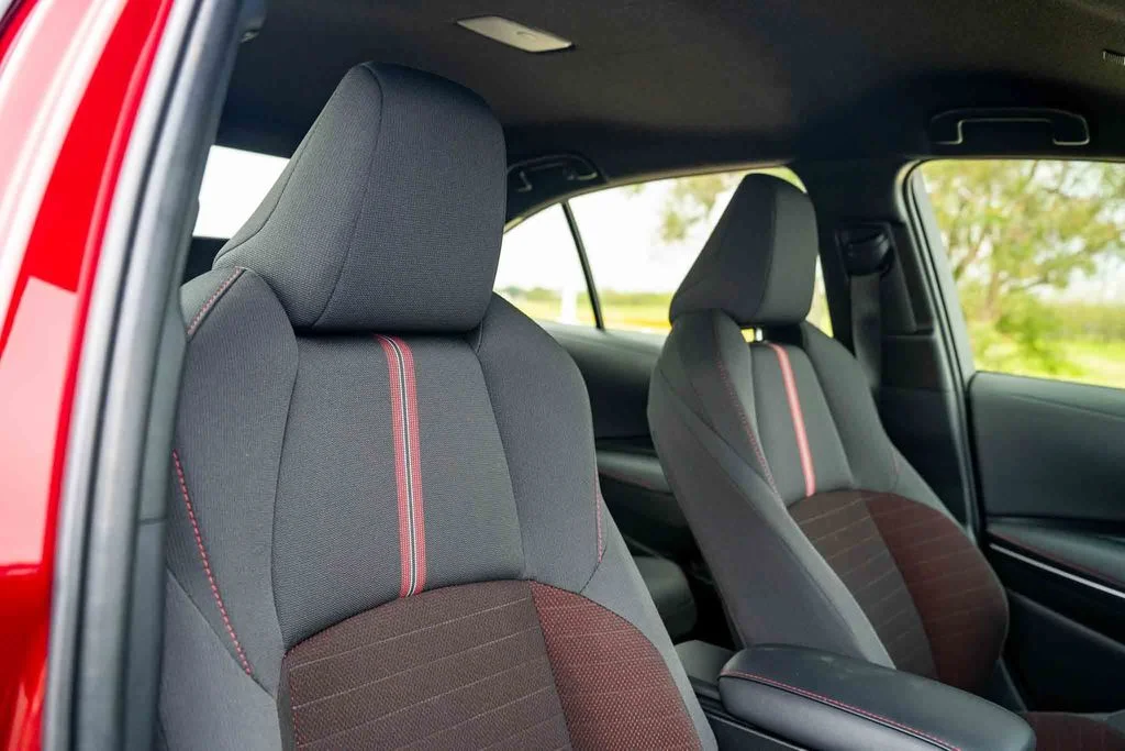 Certified Used 2025 Red Toyota SE image 28