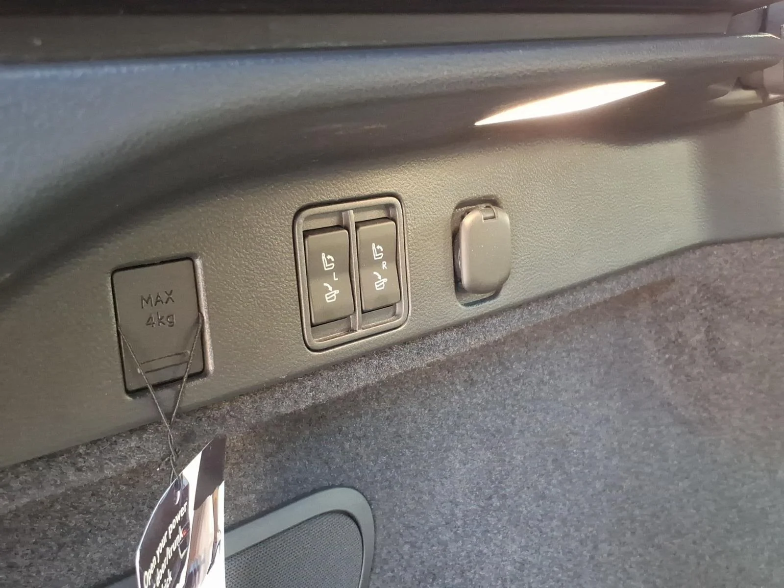 Used 2024 Cloudburst Gray Lexus RX 350h Luxury image 32