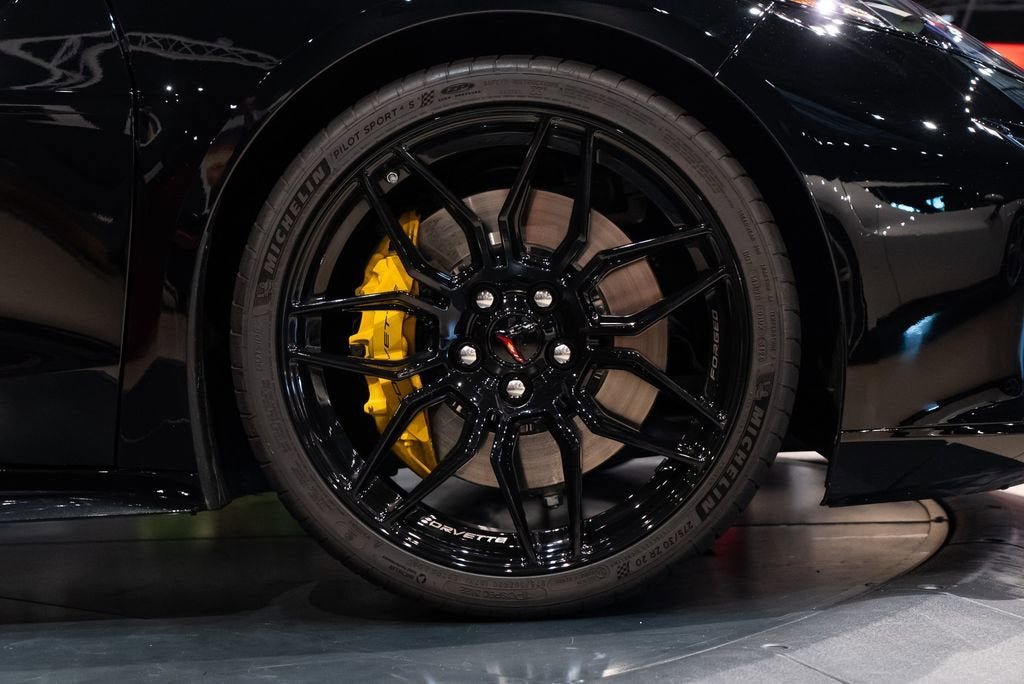Used 2025 Black Chevrolet Z06 image 12