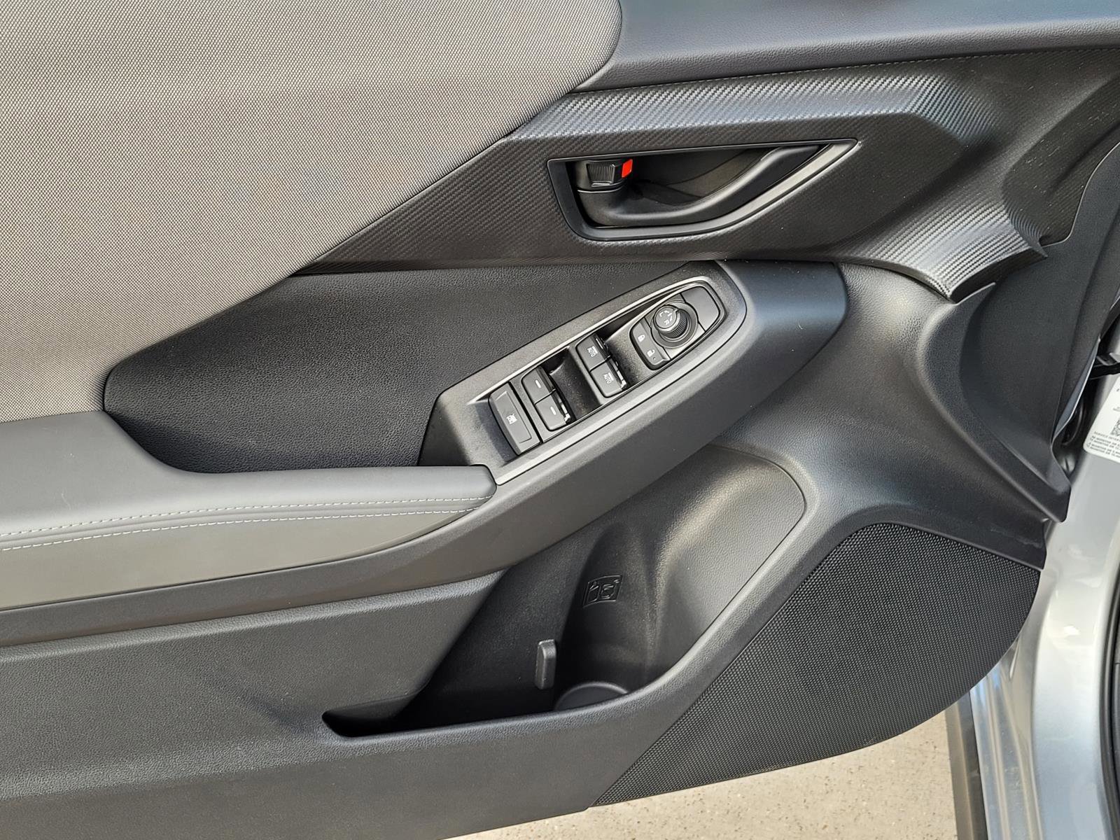 New 2026 ICE SILVER METALLIC Subaru Premium image 4