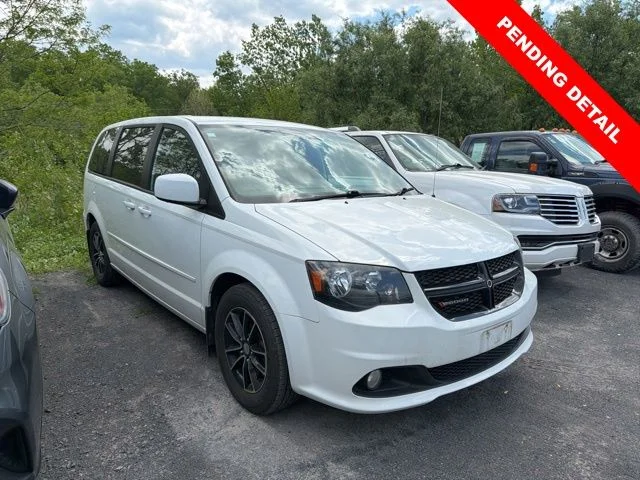 2017 Dodge Grand Caravan SXT's photo