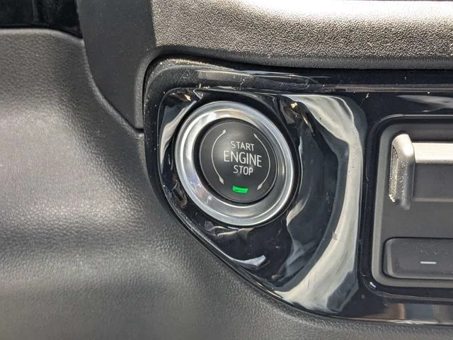 Used 2024 Gray Chevrolet High Country image 29