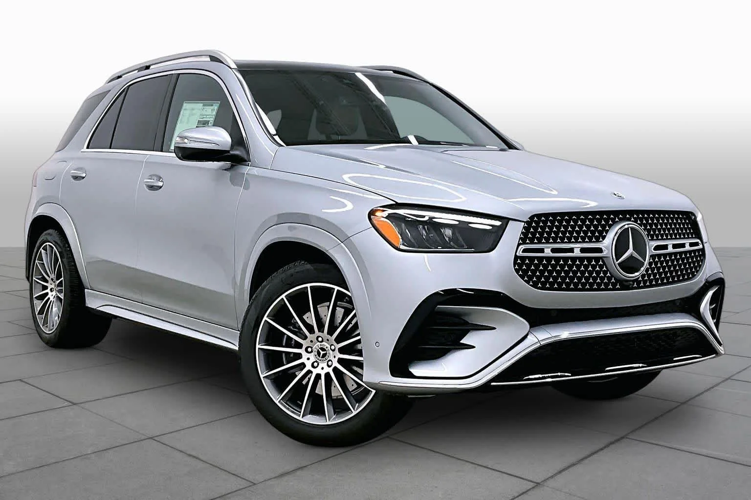 New 2026 Cirrus Silver Metallic Mercedes-Benz GLE 450 image 2