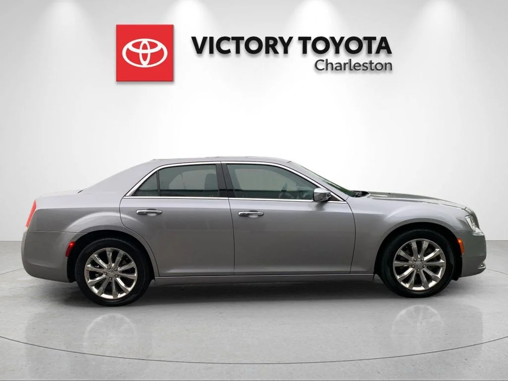 Used 2017 Silver Chrysler C image 6