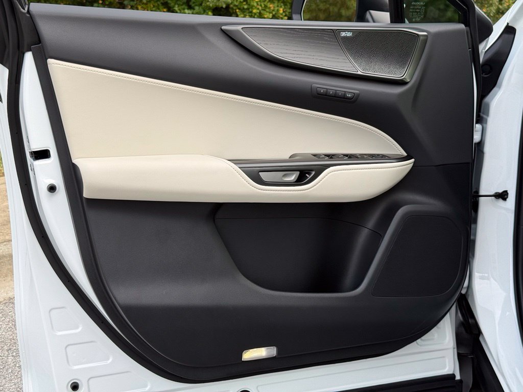 New 2026 Ultra White Lexus  350 LUXURY AWD image 16