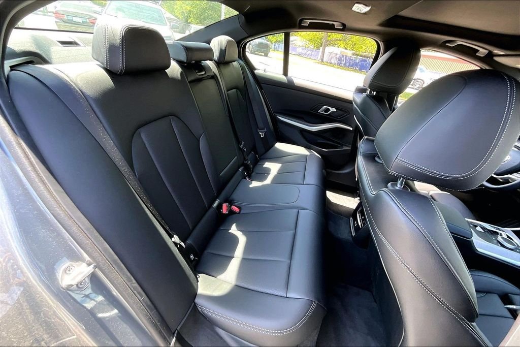 2026 BMW 3 Series 330i - Photo 20