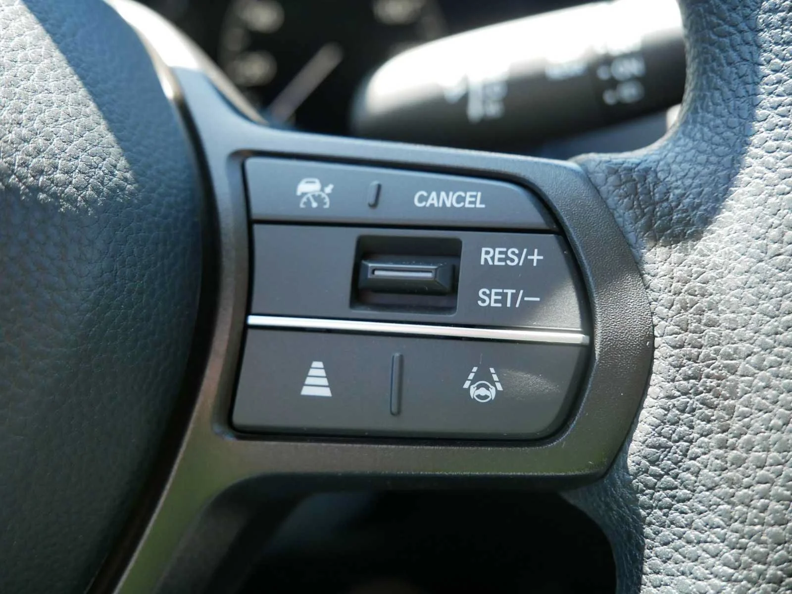Certified Used 2024 Modern Steel Metallic Honda LX image 66