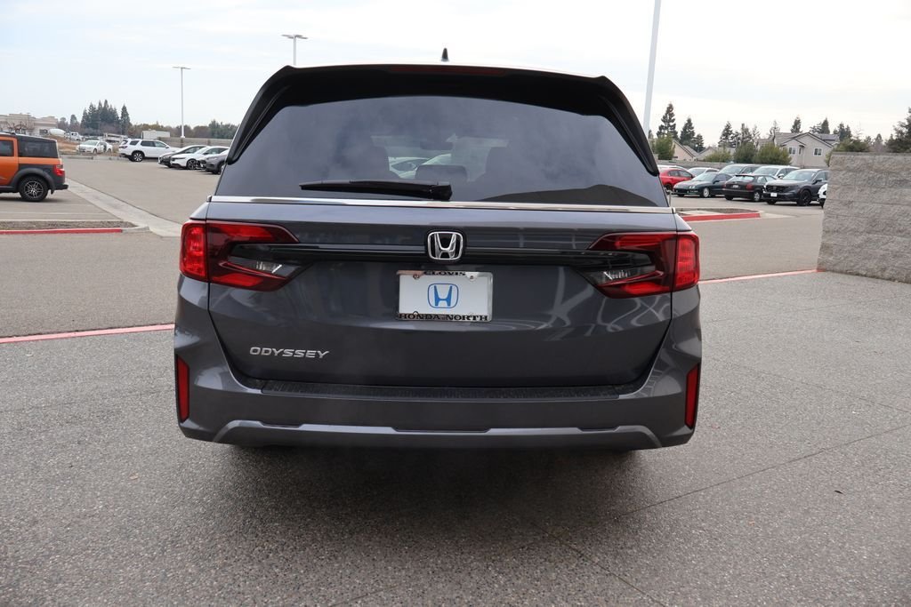 New 2026 Modern Steel Metallic Honda EX-L image 6