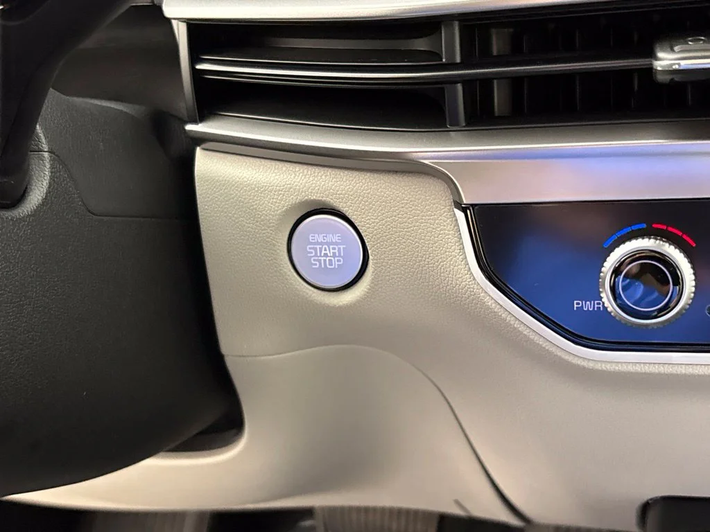 New 2026 Glacial White Pearl Kia EX image 33