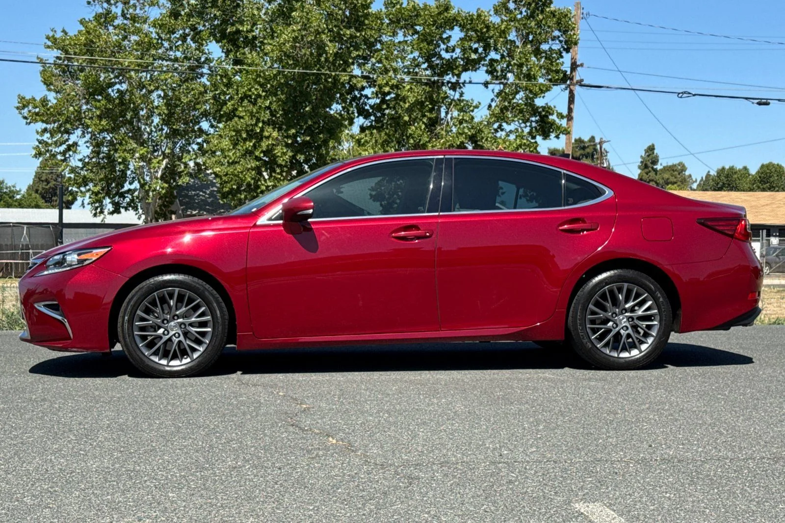 Used 2018 Matador Red Mica Lexus 350 image 8