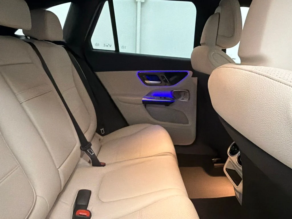 New 2027 Gray Mercedes-Benz GLC 300 image 26