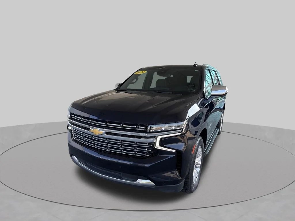 Used 2024 Blue Chevrolet Premier image 17