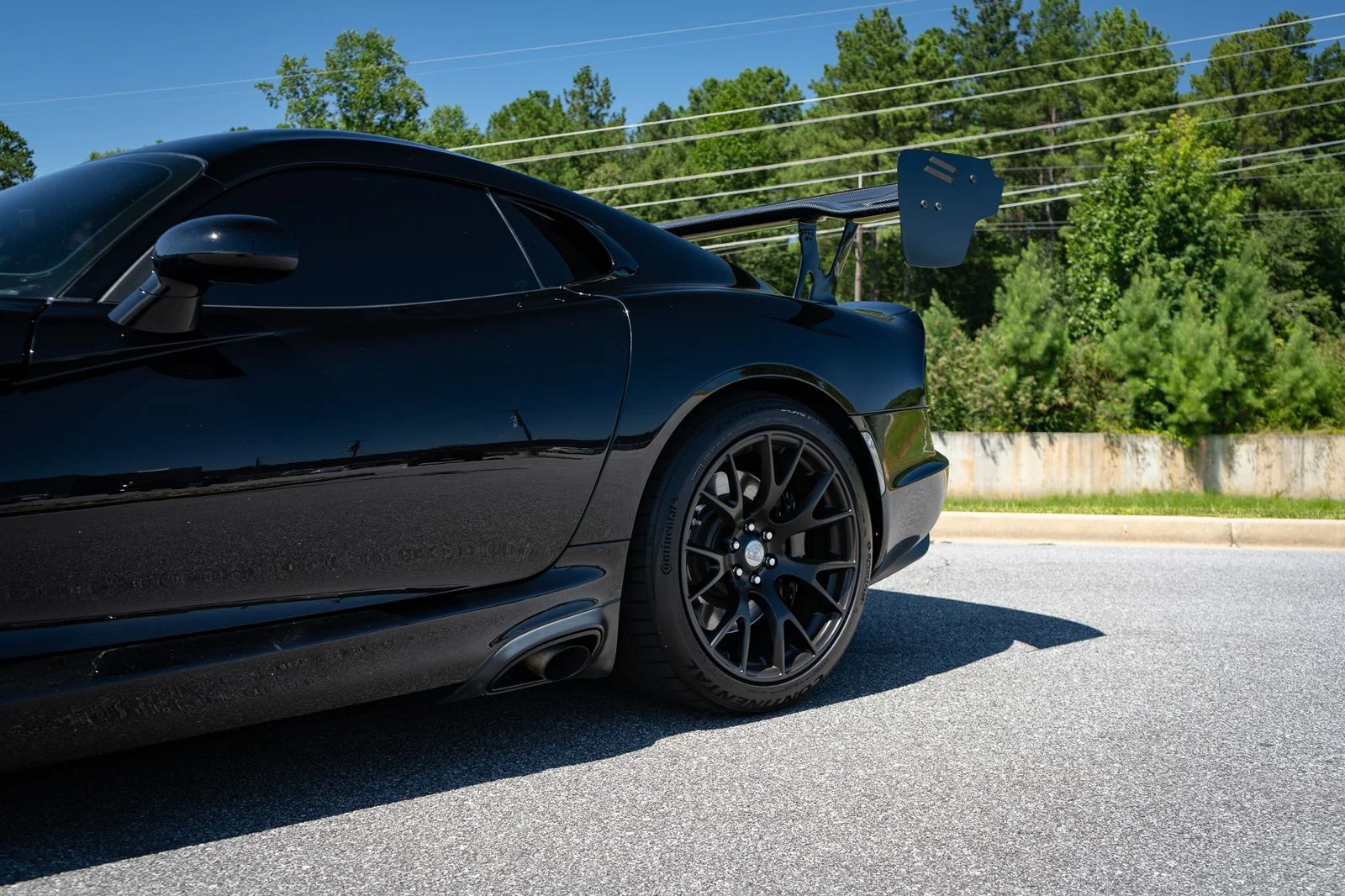 Used 2014 Black Dodge SRT image 18