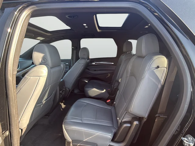 Used 2023 Black Buick Essence image 27