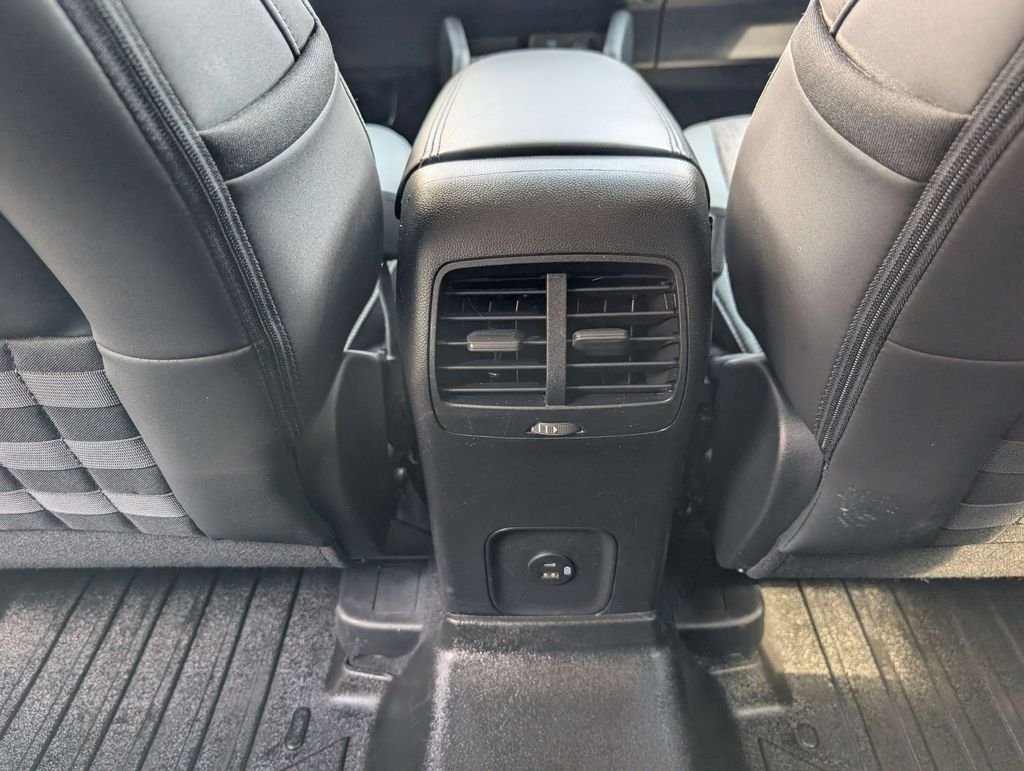 Used 2022  Ford Big Bend image 18