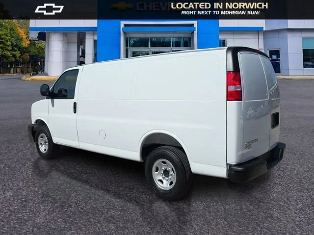 2026 Chevrolet Express Cargo Work Van - Photo 32