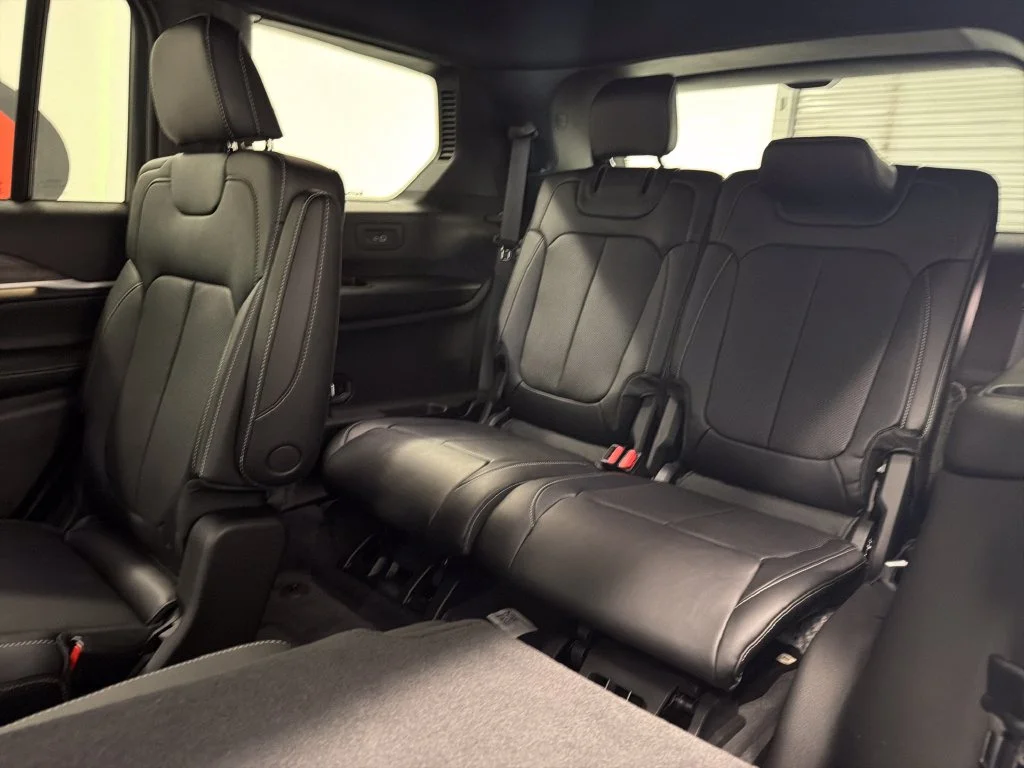 New 2027 Gray Jeep Limited image 15