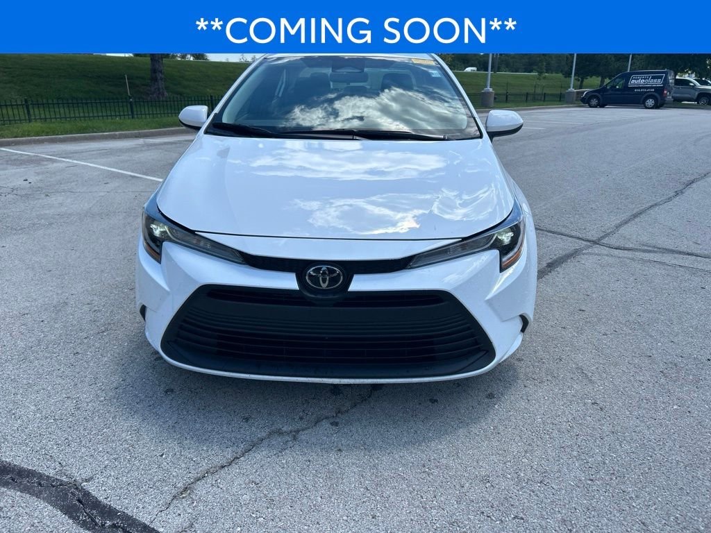 Used 2024 Toyota Corolla LE with VIN 5YFB4MDE7RP169784 for sale in Kansas City