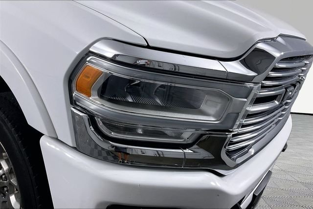 Used 2021 White Ram Laramie image 13