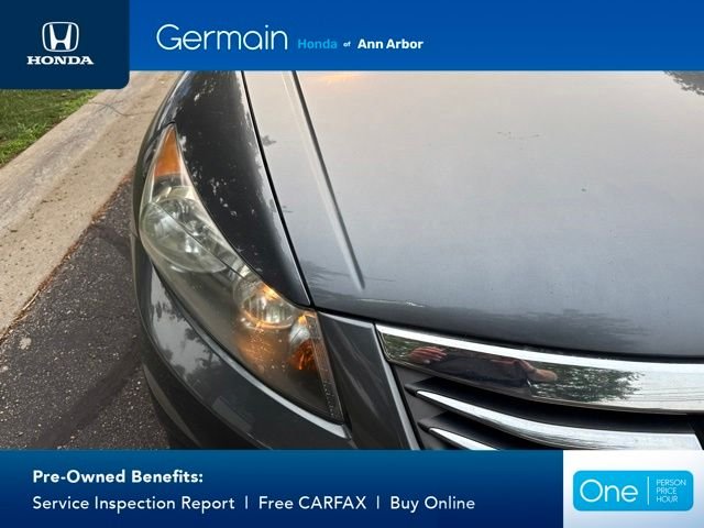 Used 2012 Alabaster Silver Metallic Honda LX image 3