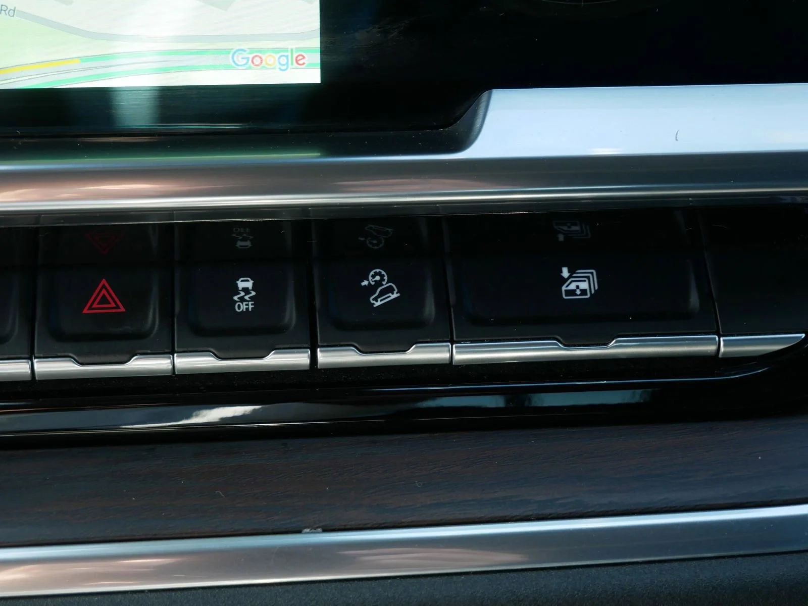 Used 2023 Sterling Metallic GMC SLT image 23