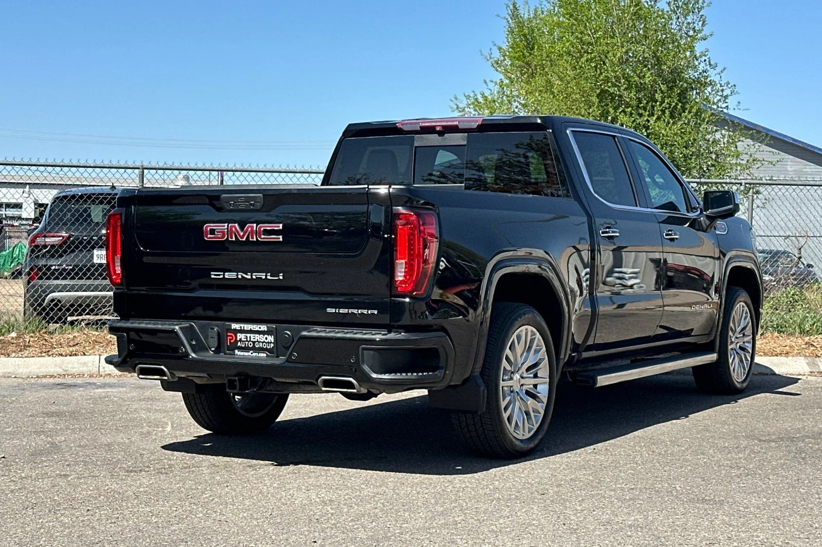Used 2021 Blue GMC AT4 image 4