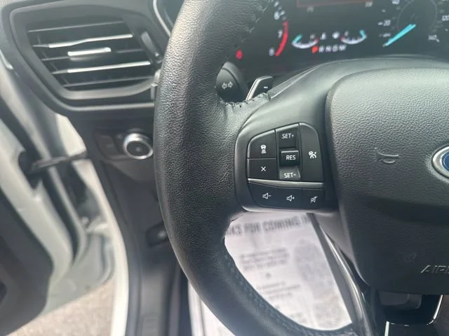Used 2020 White Ford SEL image 27