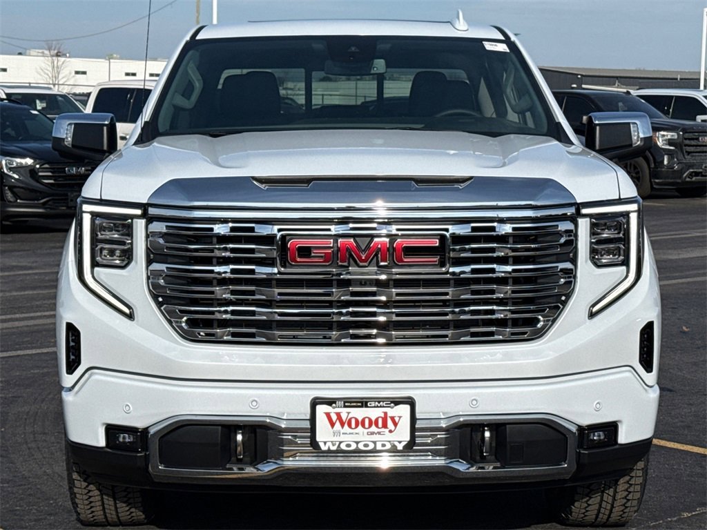 2026 GMC SIERRA - Image 2