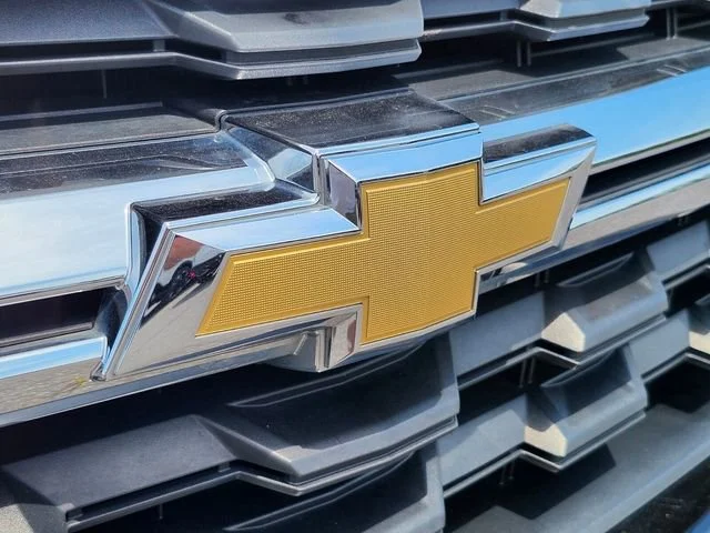 Used 2022 Summit White Chevrolet WT image 23