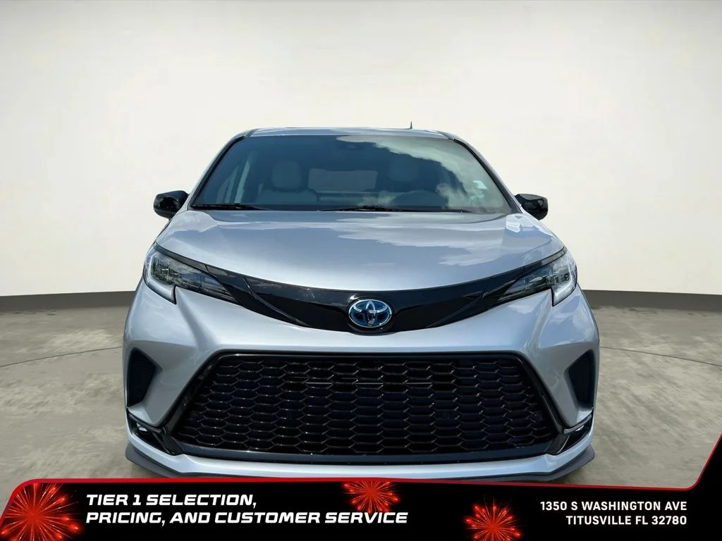 Used 2025 Silver Toyota XSE image 19