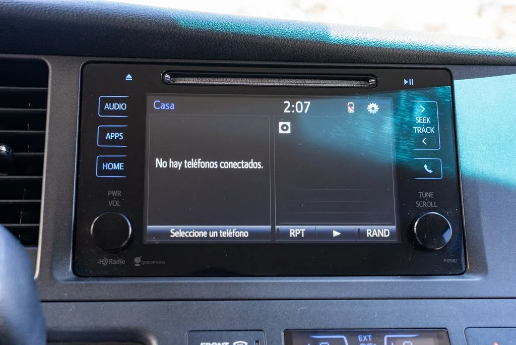 Used 2015 Black Toyota LE image 16