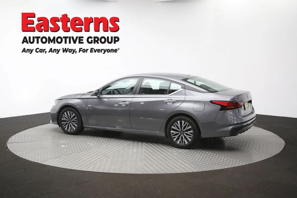 Used 2025 Gray Nissan 2.5 SV image 61