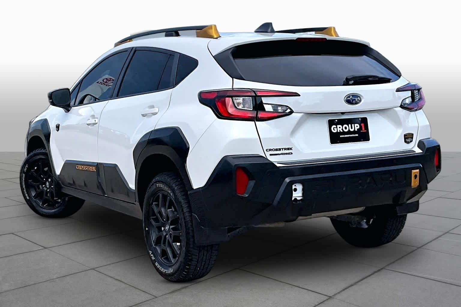 Used 2024 Crystal White Pearl Subaru Wilderness image 12