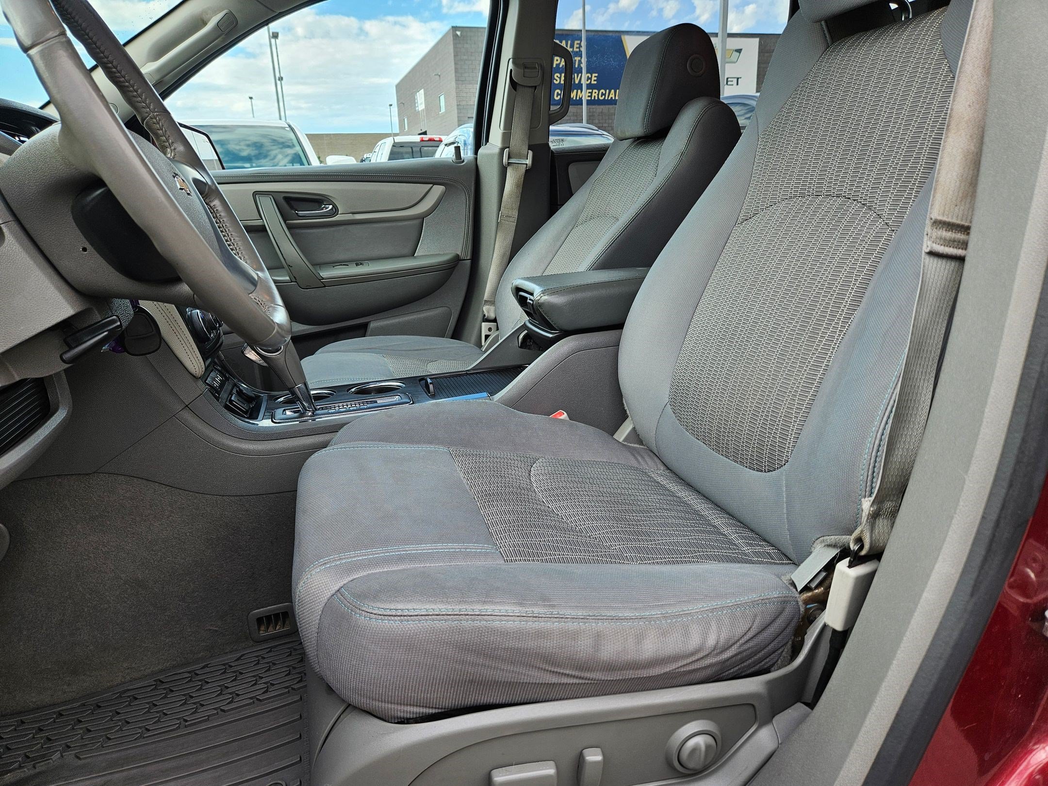 Used 2015 Siren Red Tintcoat Chevrolet LT image 15