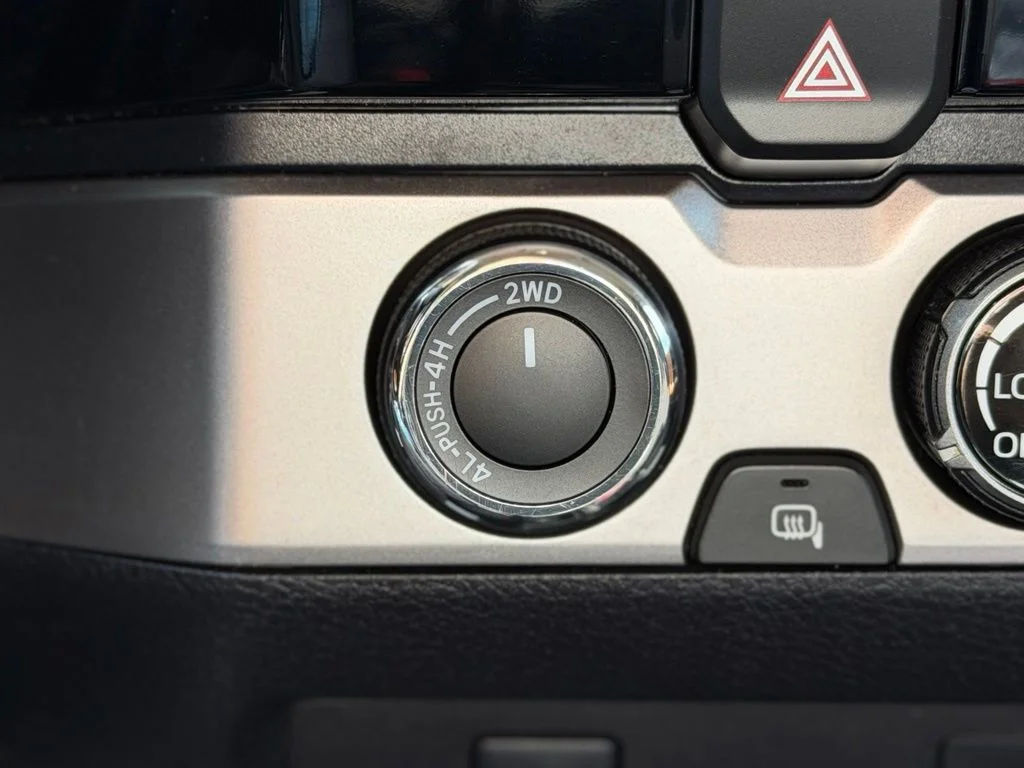Used 2016 Beige Toyota SR5 image 12