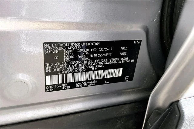 Used 2025 Silver Toyota LE image 16