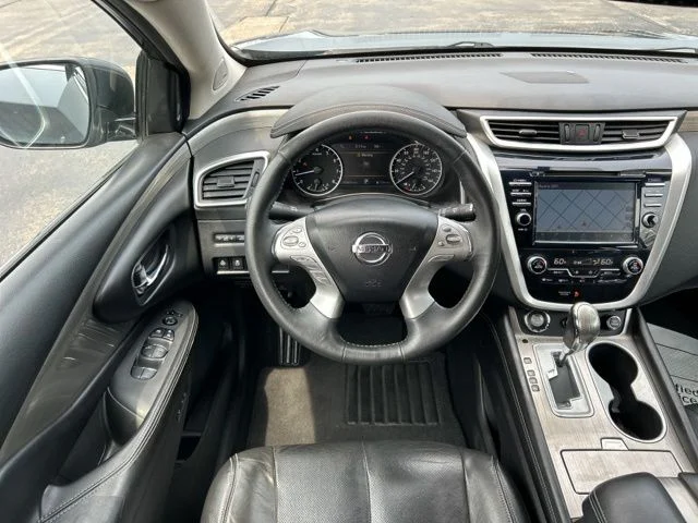 Used 2016 Gray Nissan Platinum image 29