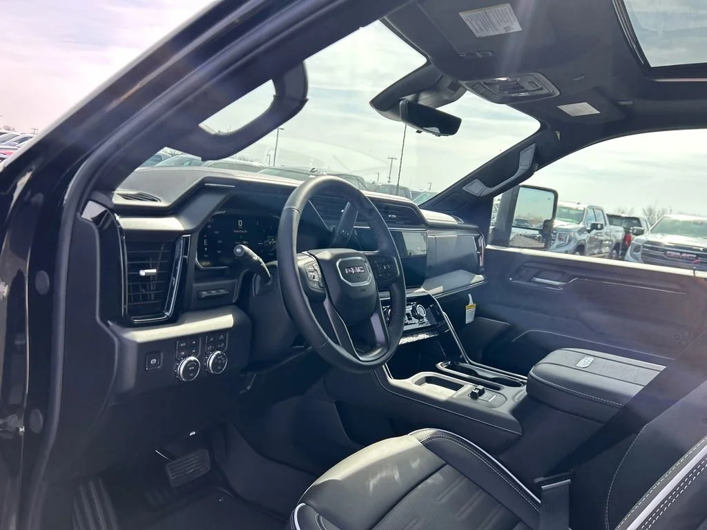 2026 GMC Sierra 2500HD AT4X - Photo 18