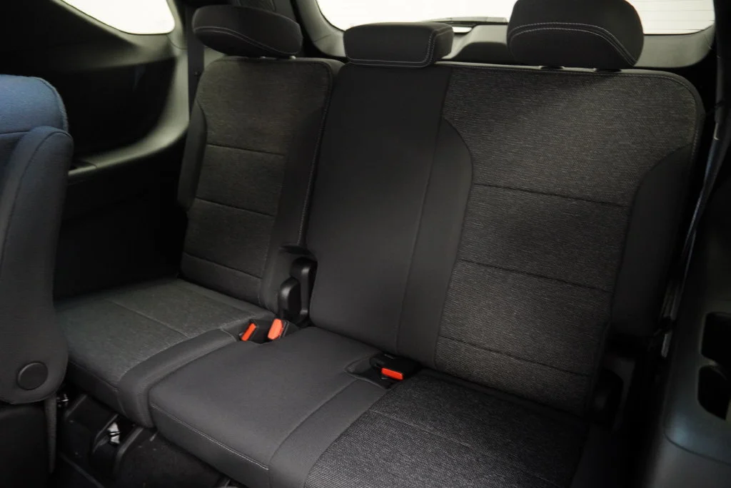 New 2027 Mosaic Black Metallic Chevrolet LT image 12