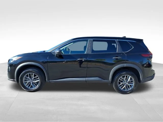 Used 2024 Black Nissan S image 7