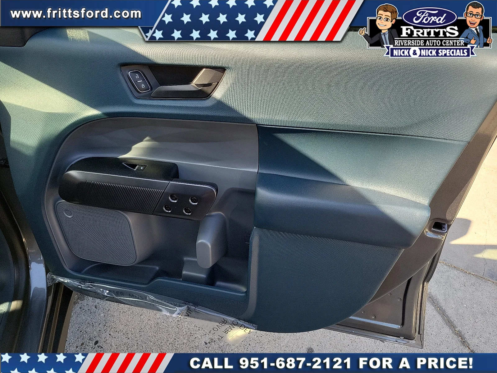 New 2026 Carbonized Gray Metallic Ford XLT image 15
