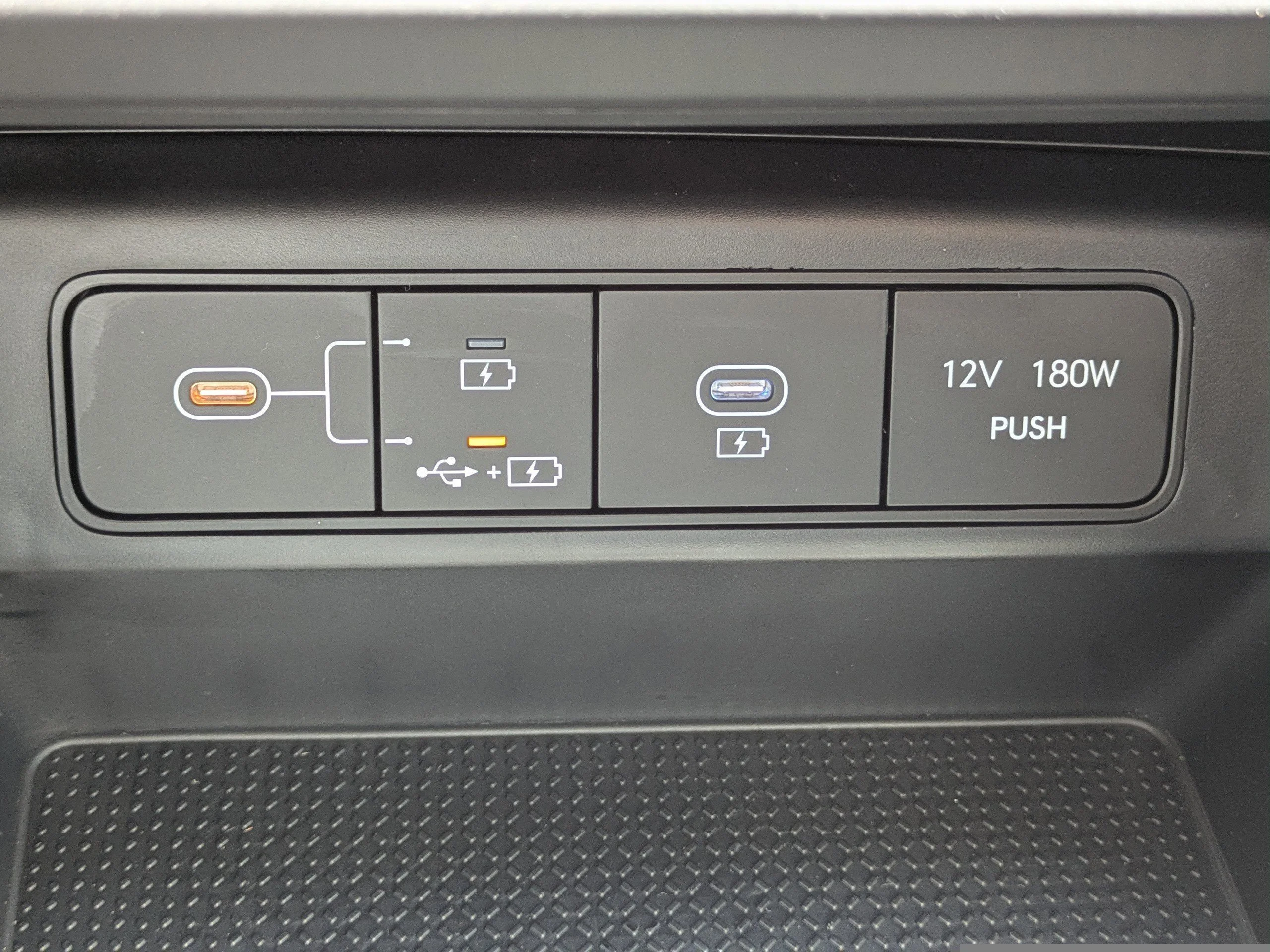 Used 2026 Atlas White Hyundai SE image 22