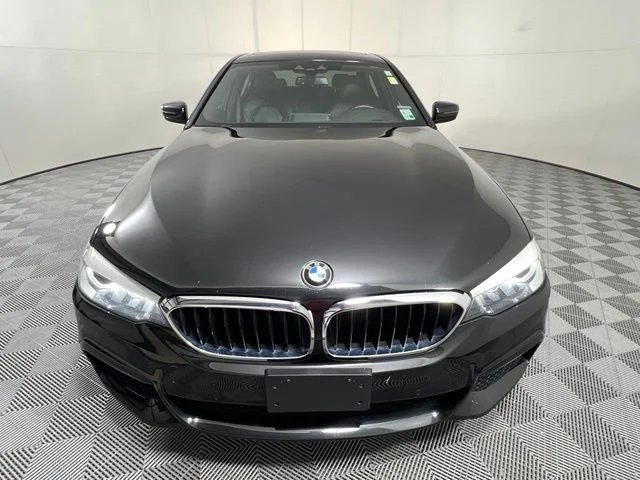 Used 2018 Black BMW 540i image 2