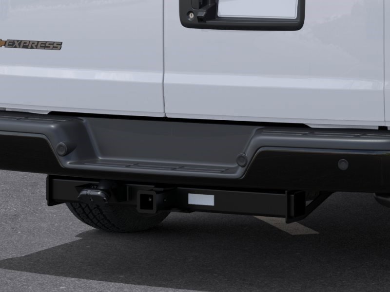 New 2026 Summit White Chevrolet 1WT image 14