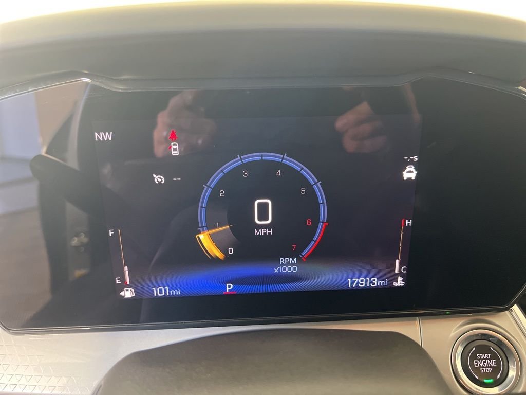 Used 2024 Gray Chevrolet LT image 10
