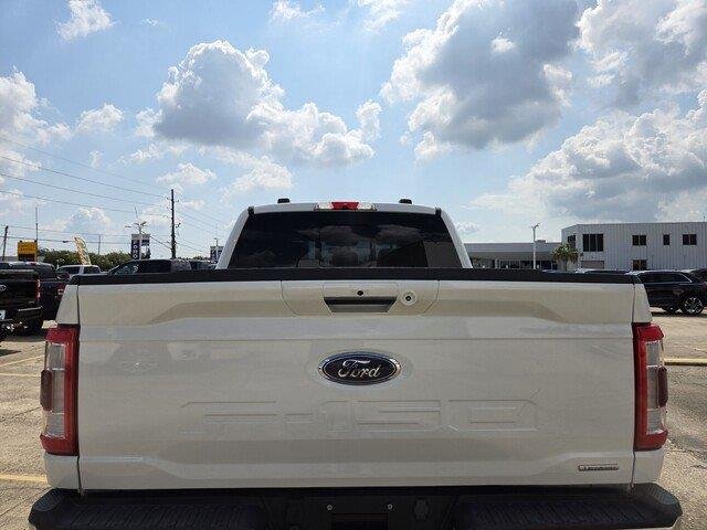 Used 2021 Star White Metallic Tri-Coat Ford LARIAT image 4