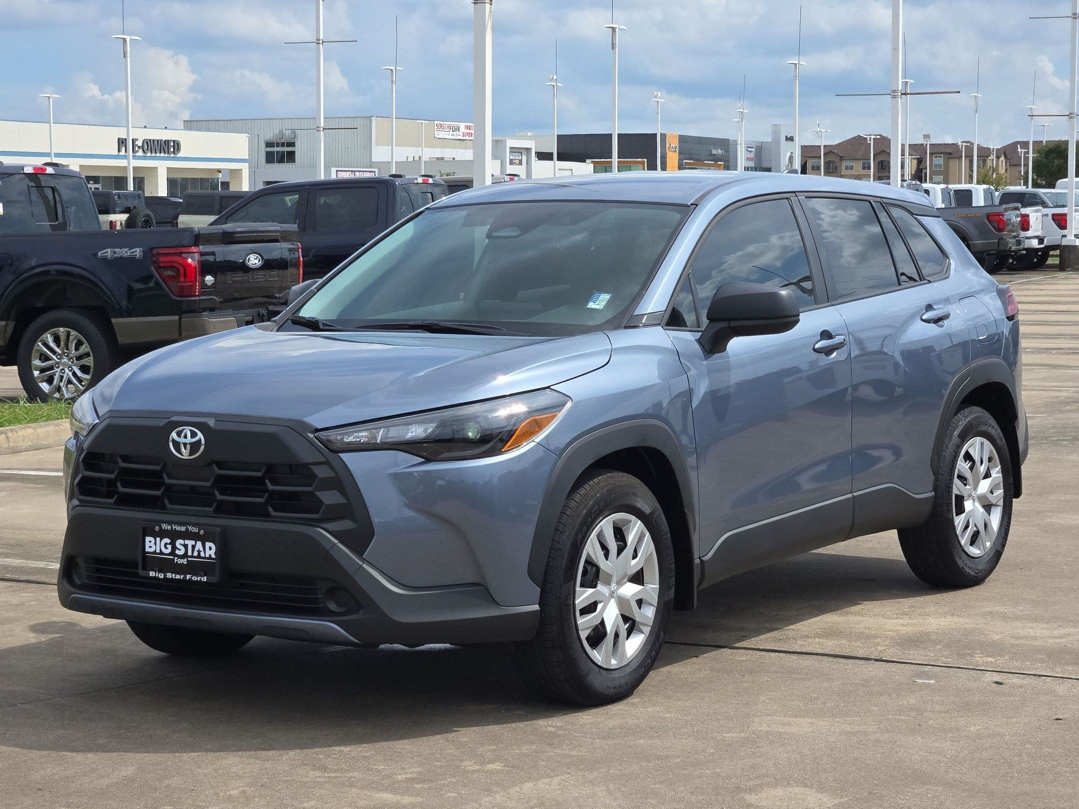 Used 2026 Blue Toyota L image 7